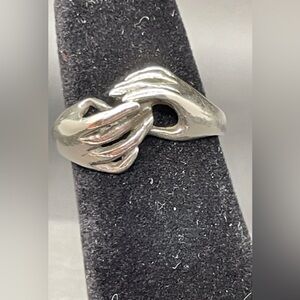 James Avery Vintage Retired 3-D clasping hands ring